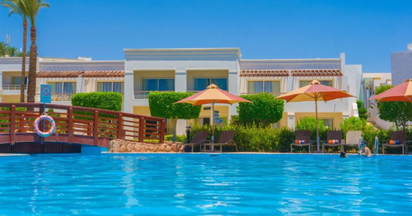 Renaissance Sharm El Sheikh Golden View Beach Resort outdoor pool