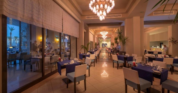 Sentido Reef Oasis Senses Aqua Park Resort dining room