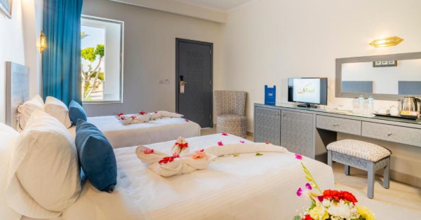 Club Reef Resort rooms