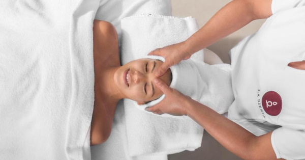 Club Reef Resort spa massage