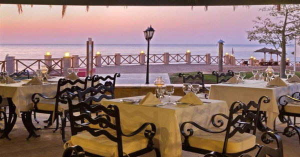 Safir Sharm Waterfalls Resort restaurant