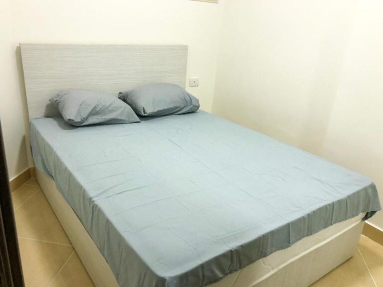 Sea Scape - room